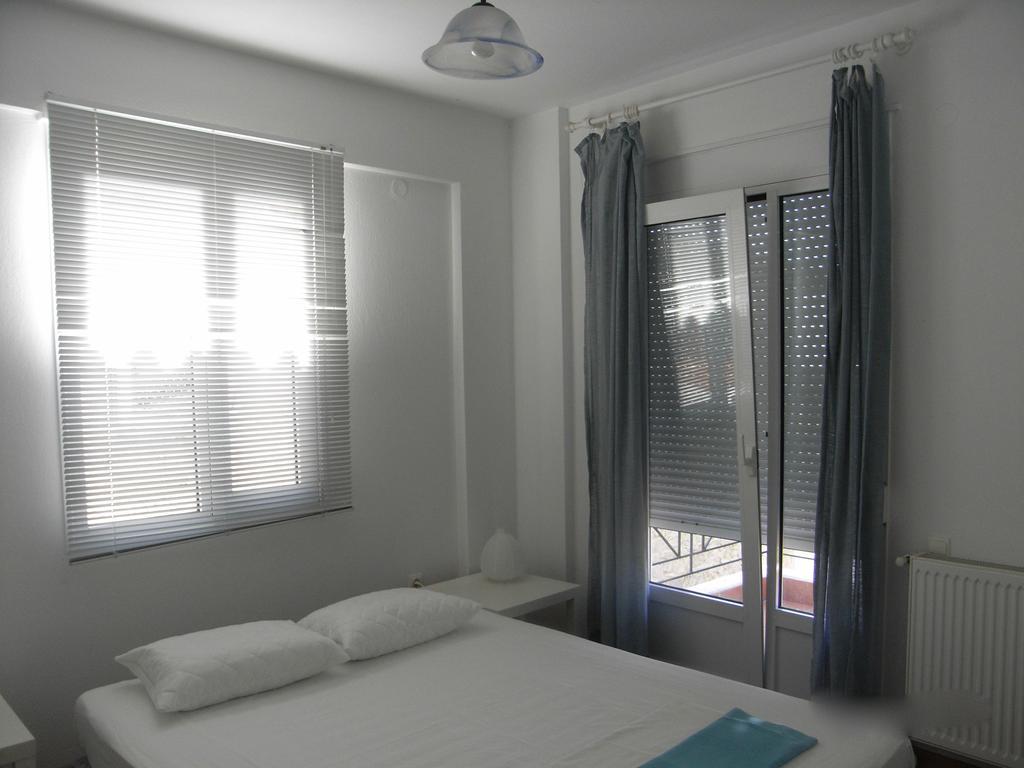 Village Holiday House Nick 아기아 파라스케비 외부 사진